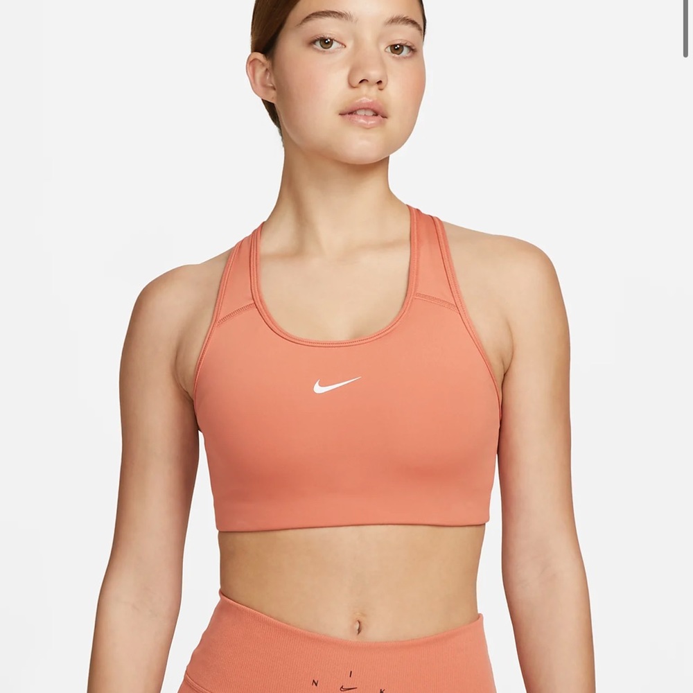 NWT Nike Dri-FIT Swoosh Medium Support 1-Piece Pad Sports Bra